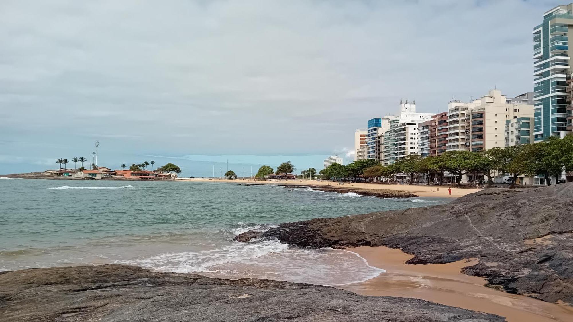 Atraente Em Apartamento