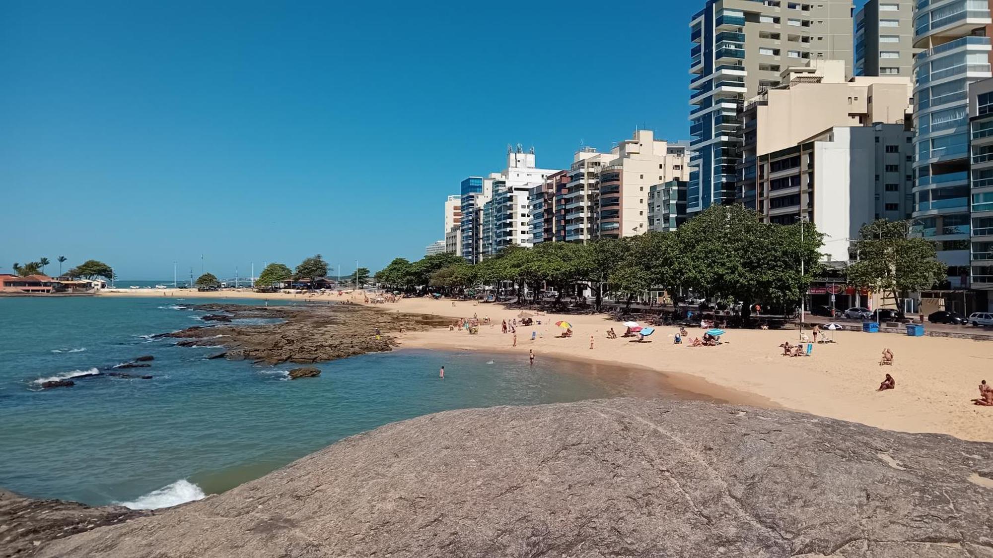 Atraente Em Apartamento